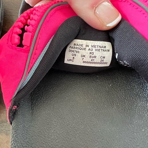 Nike off court unisex slides FP “be true” sandal. Item #DD6783. - Picture 5 of 5